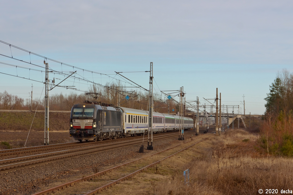 X4E-625