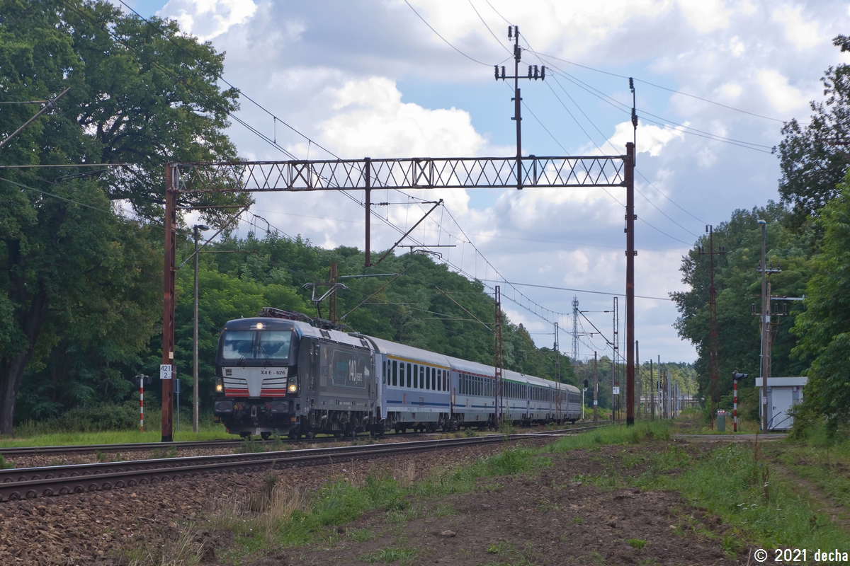 X4E-626