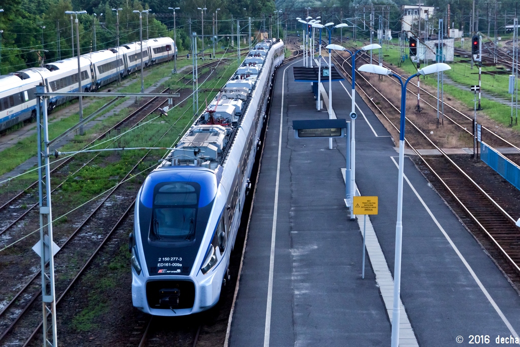 ED161-009