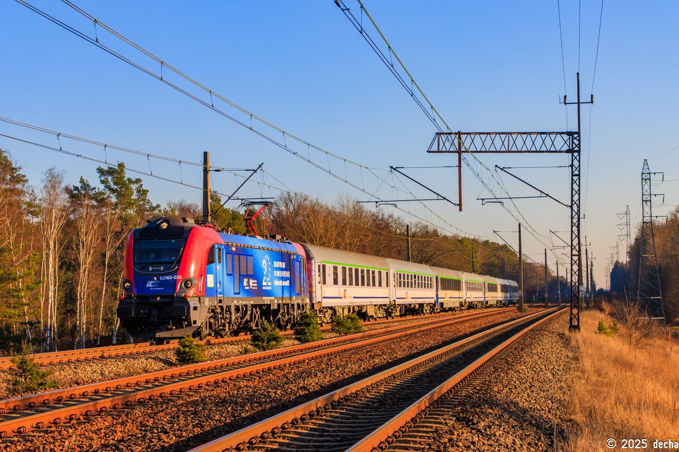 EU160-020