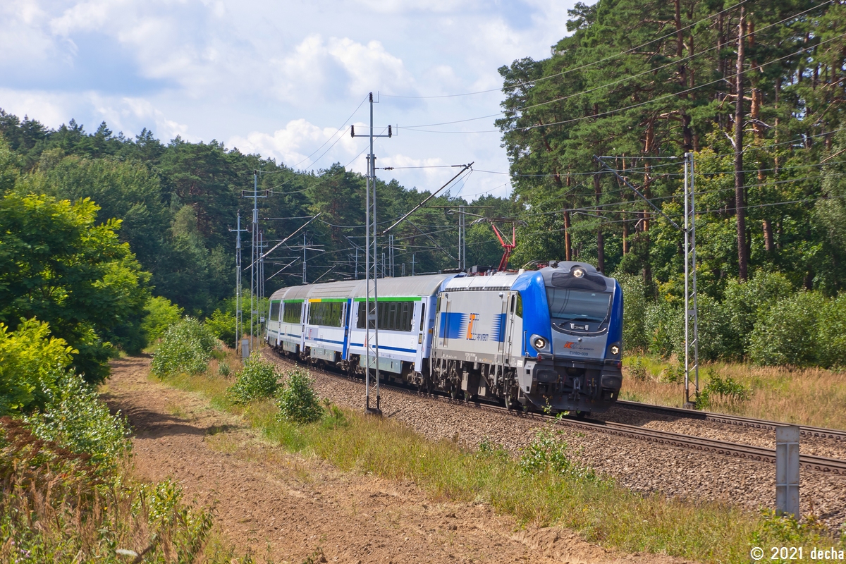 EU160-009
