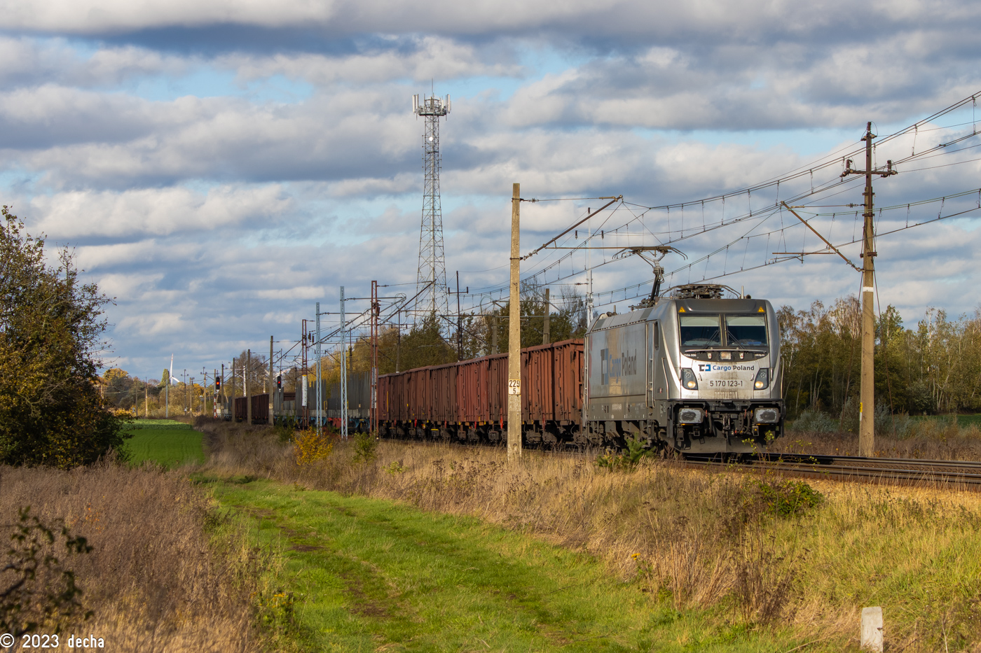 E594 006