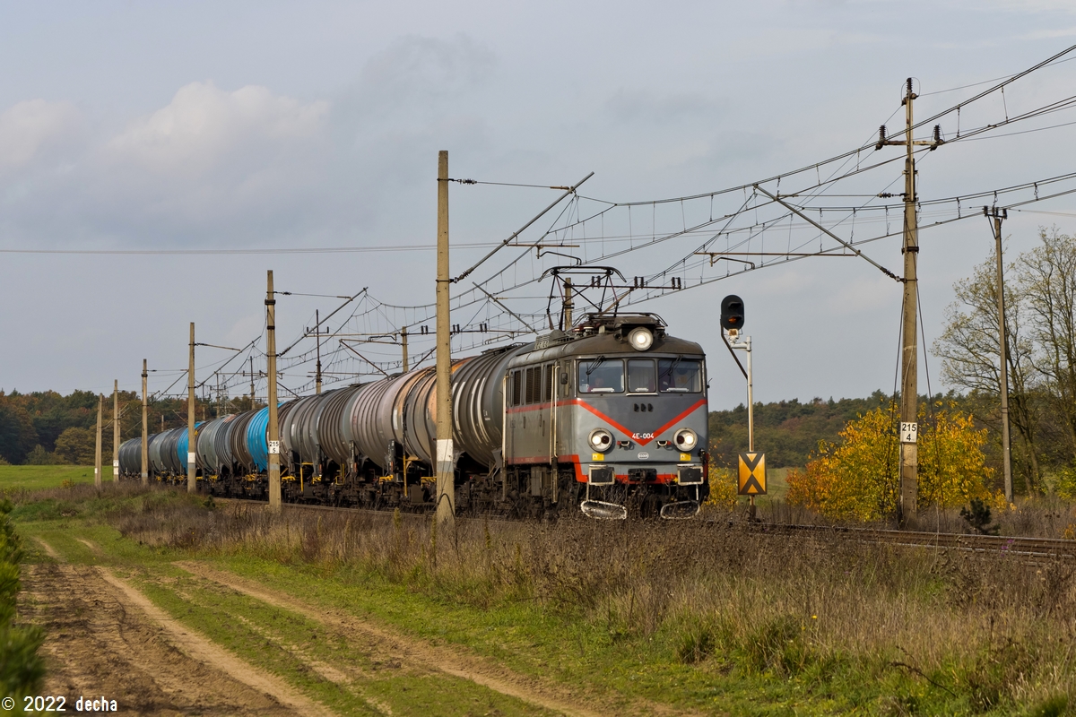 4E-004