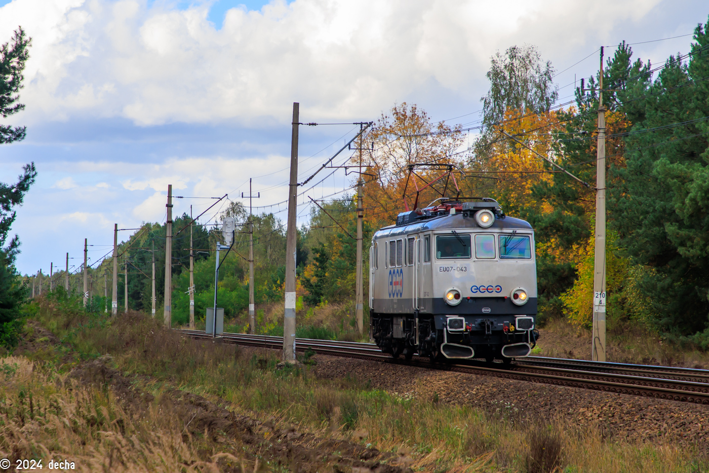 EU07-043