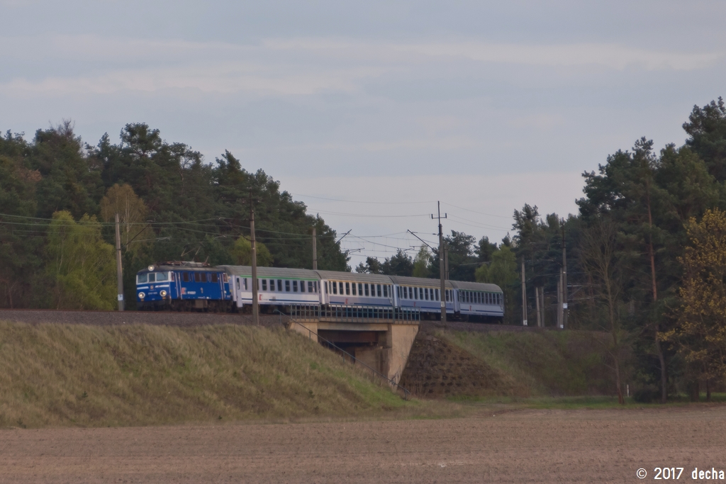 EP07-1051