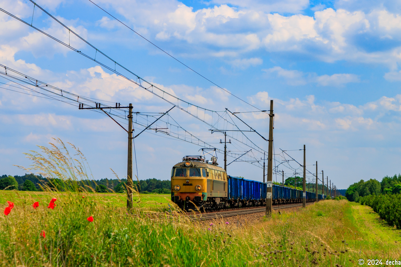 ET22-836