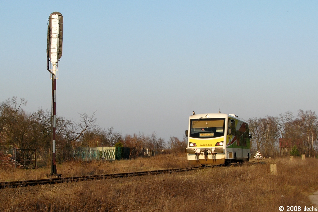 SA105-104