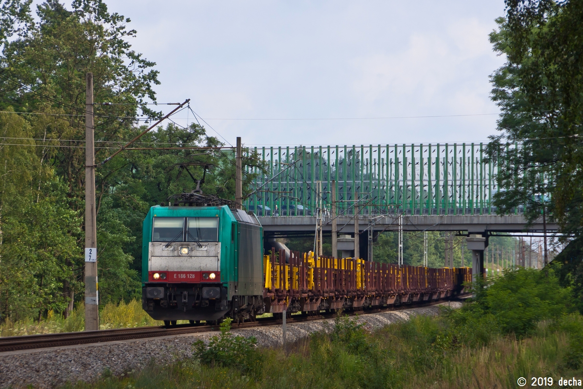 E186 128