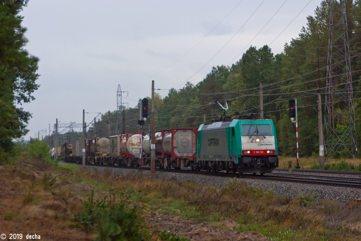 E186 132