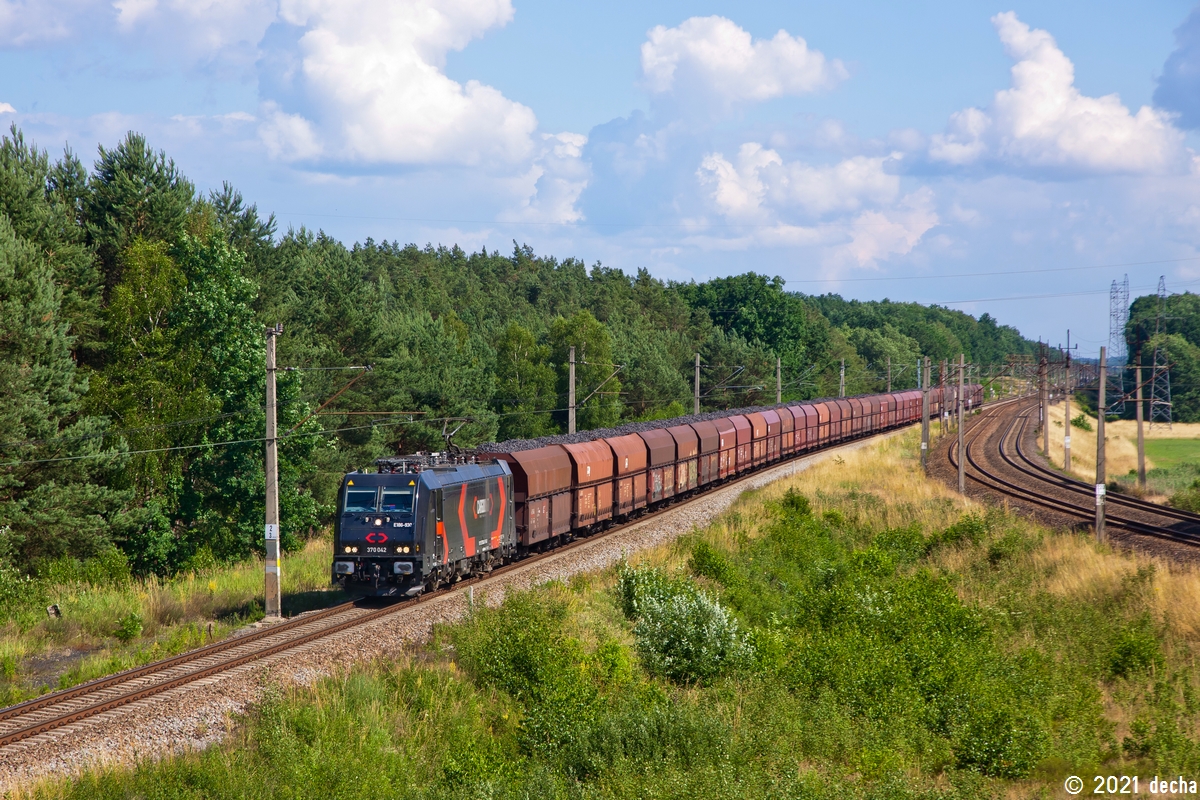 E186-930
