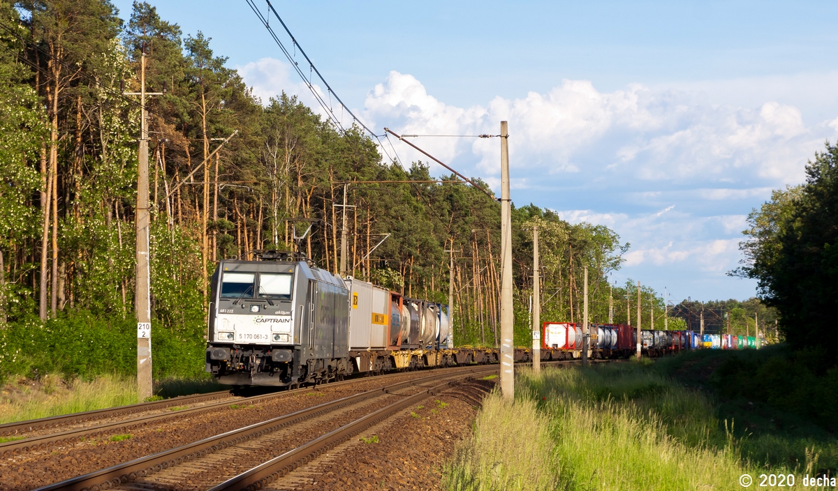 483 222