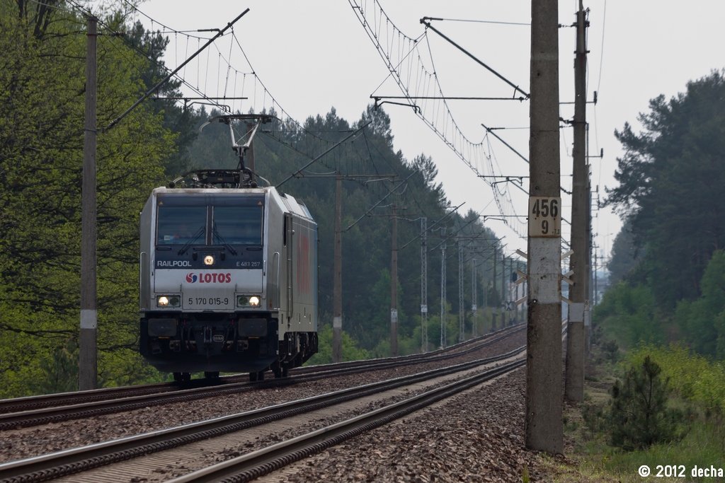 E483 257
