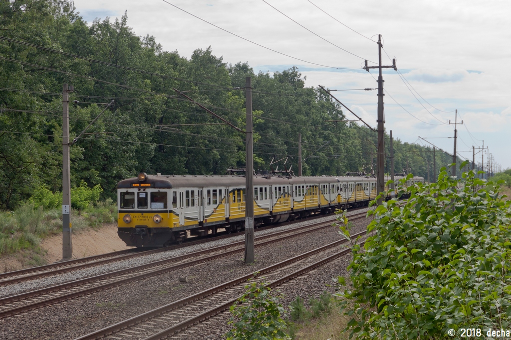 EN57-1039