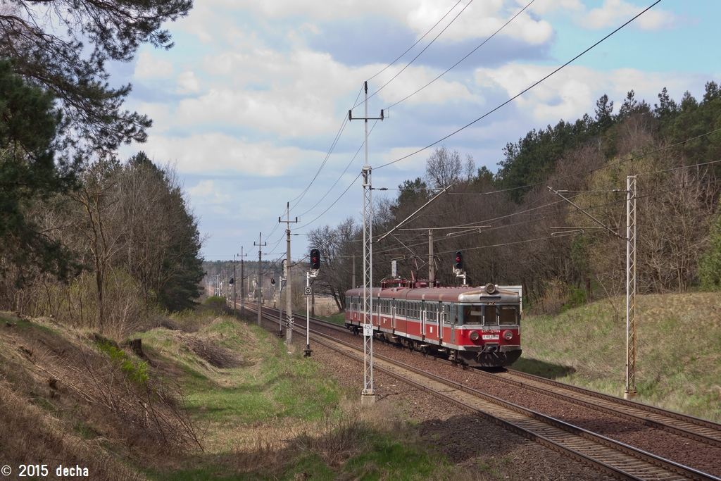 EN57-1735