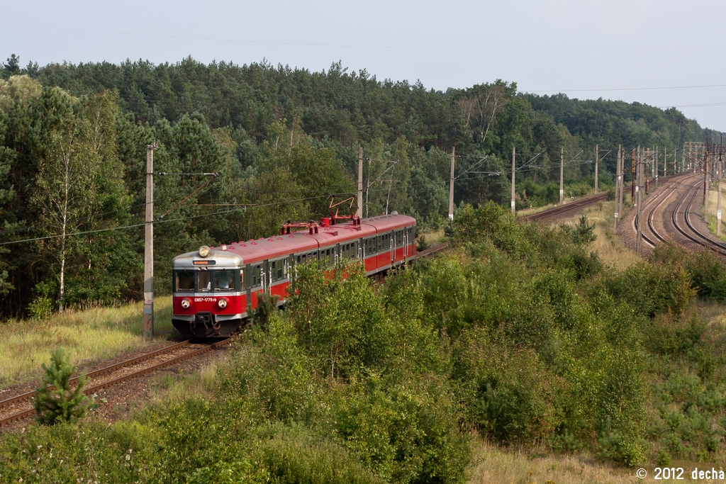 EN57-1779