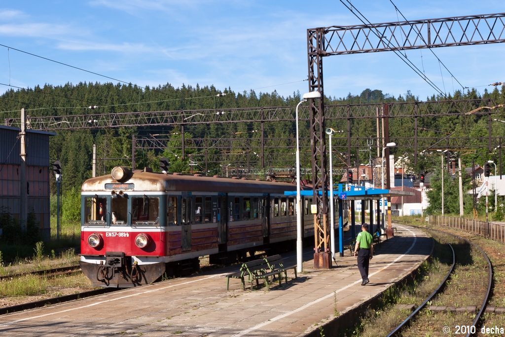 EN57-981