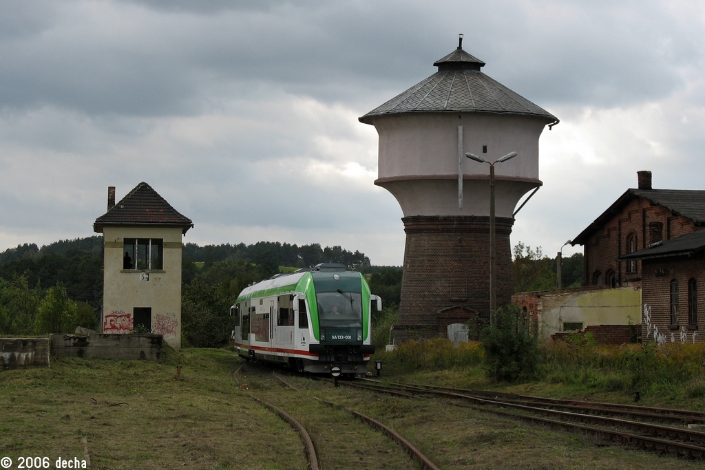 SA133-001