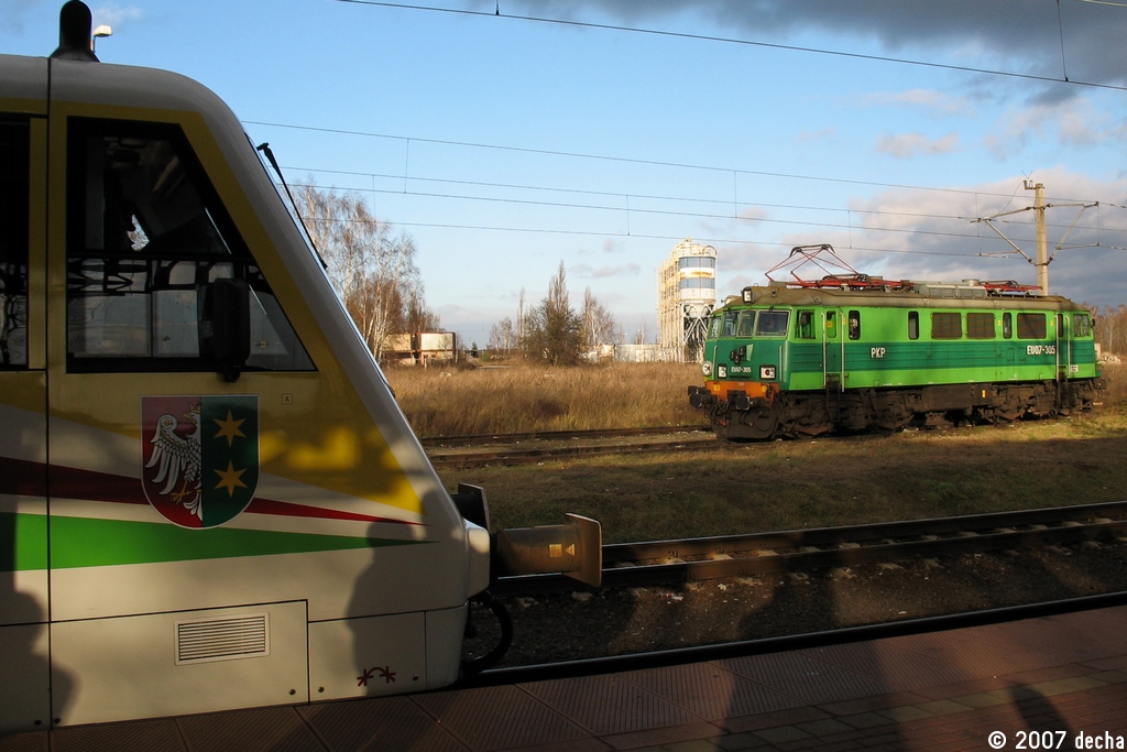 SA105-104