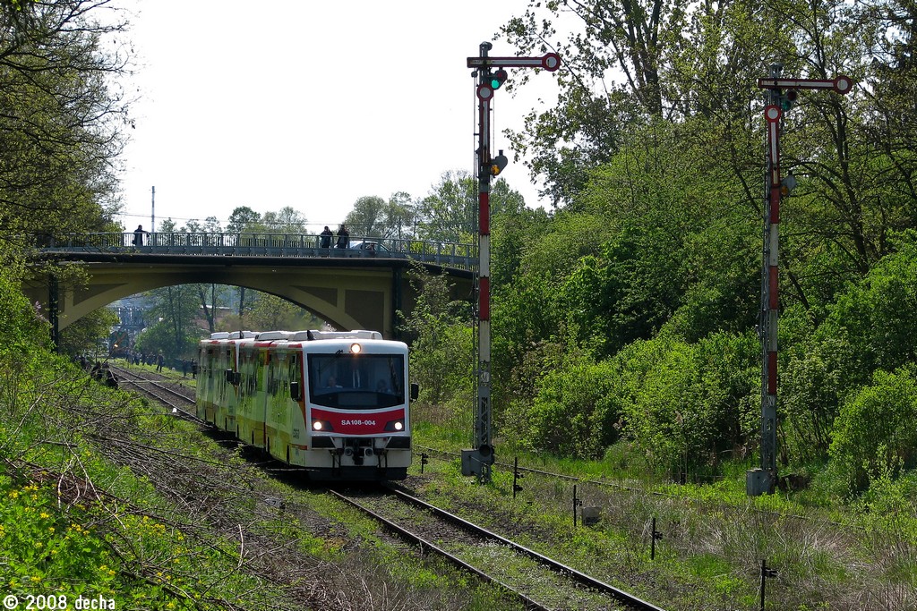 SA108-004