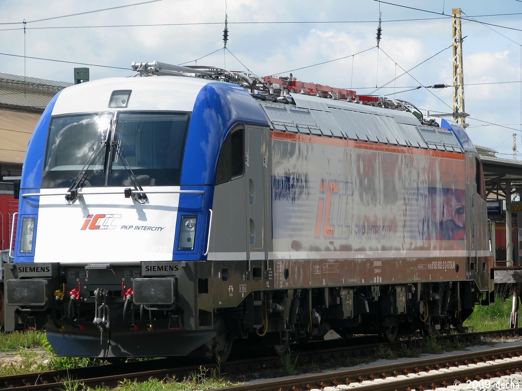 183 602