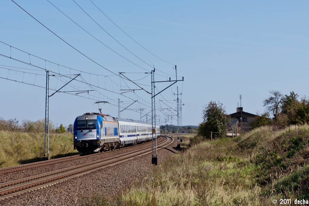 5 370 001