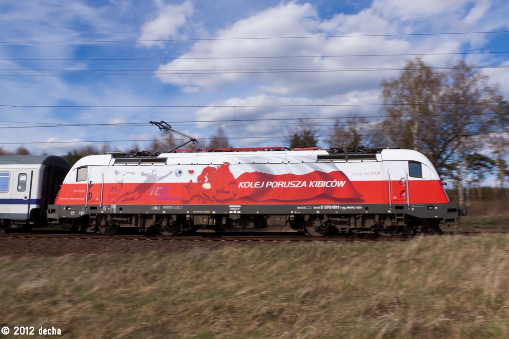 5 370 001