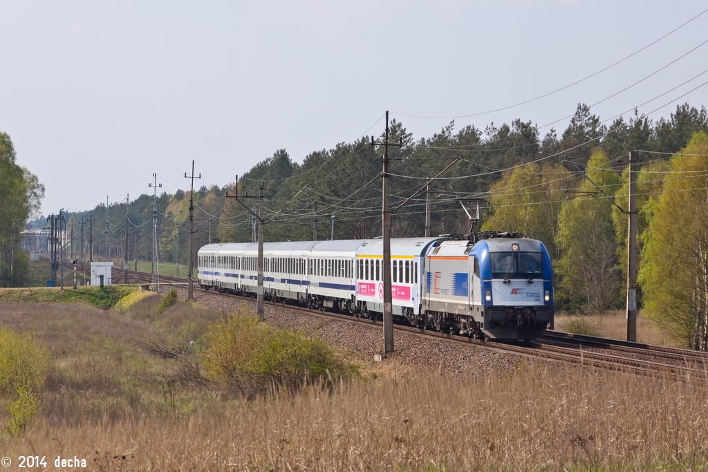 5 370 002