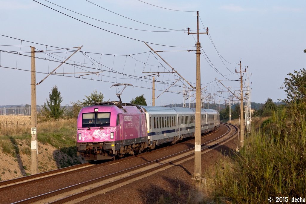 5 370 002