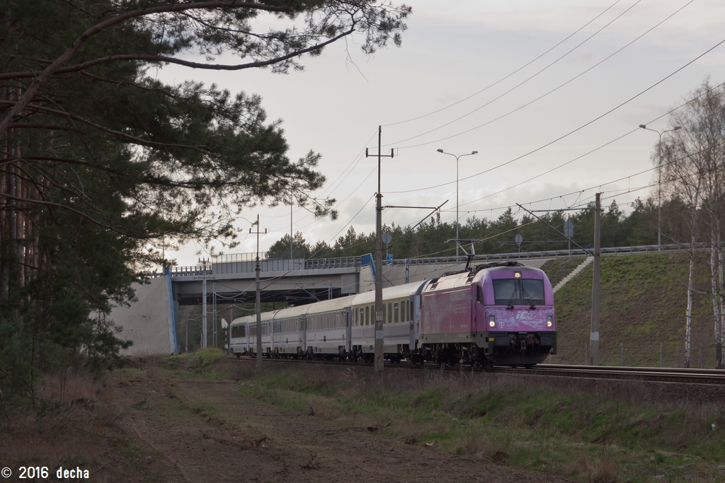 5 370 006