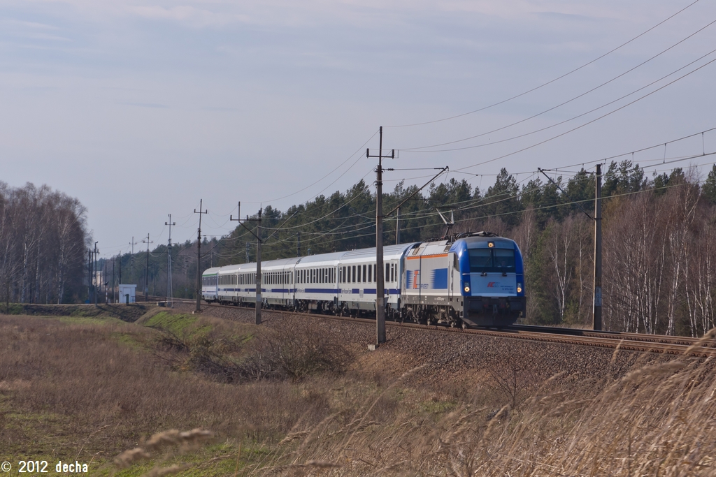 5 370 007