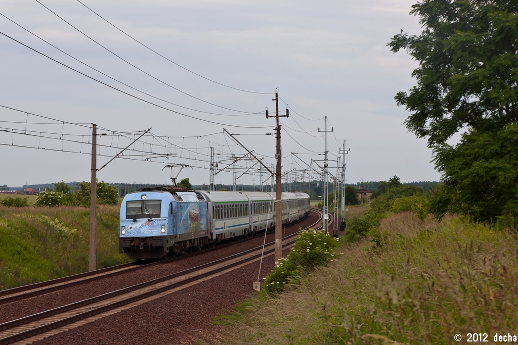 5 370 007