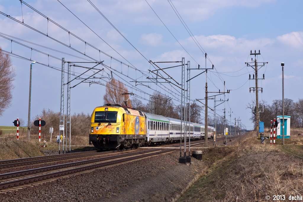 5 370 009
