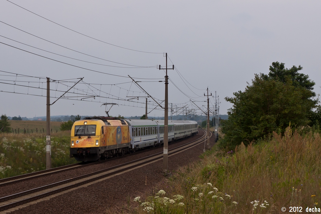 5 370 009