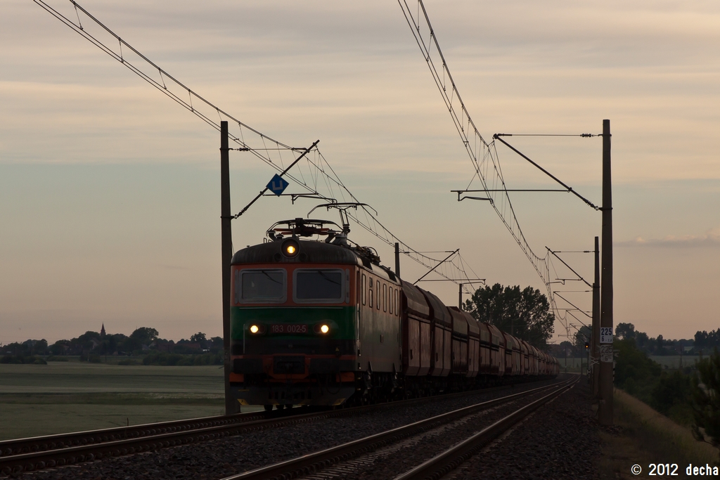 183 002-5