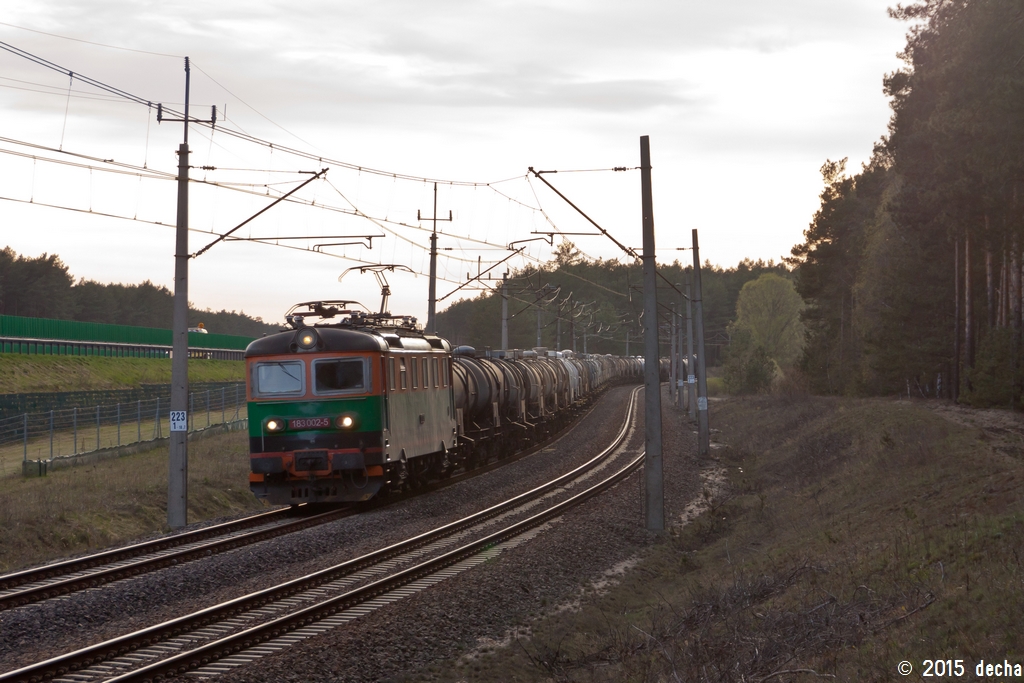 183 002-5