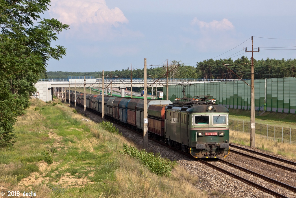 183 033-0