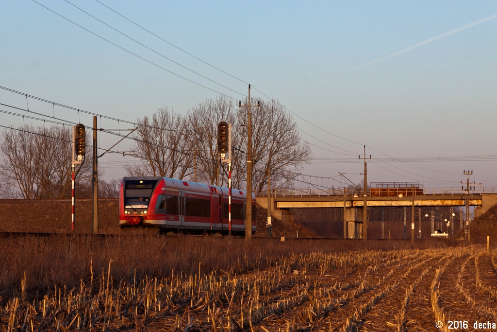 646 011-6