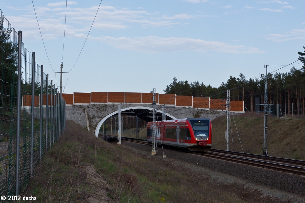 646 029
