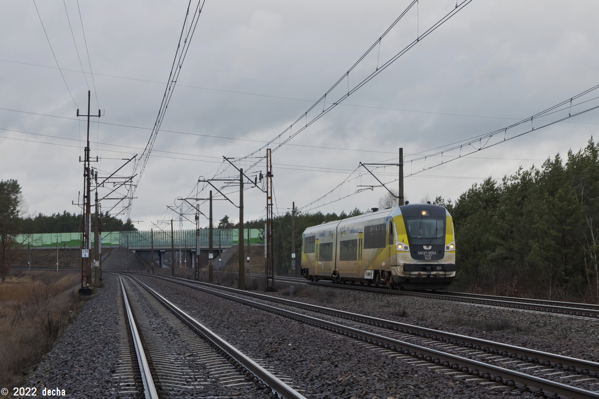 SA137-005