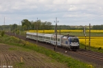 5 370 004